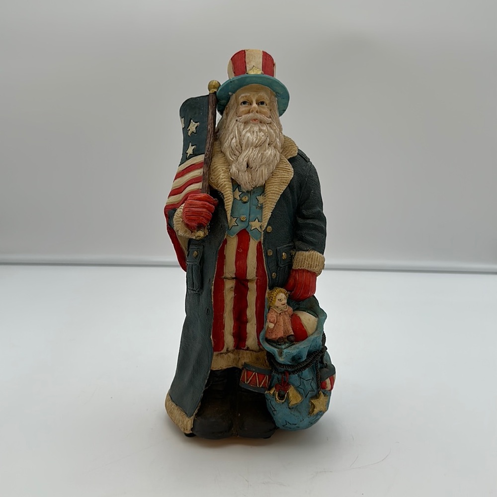 Vintage Midwest Uncle Sam USA Here Comes Santa Claus Music Box Figurine